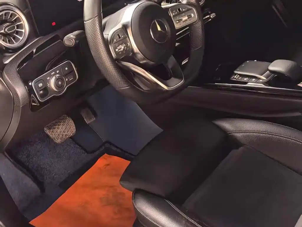Mercedes-Benz A-Class — миниатюра 4