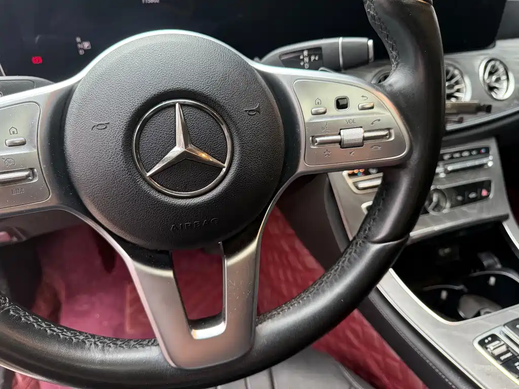 Mercedes-Benz CLS — миниатюра 8