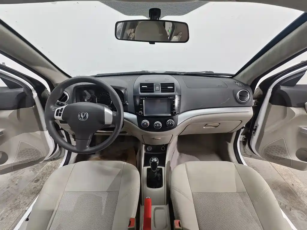 Changan V5 — миниатюра 9
