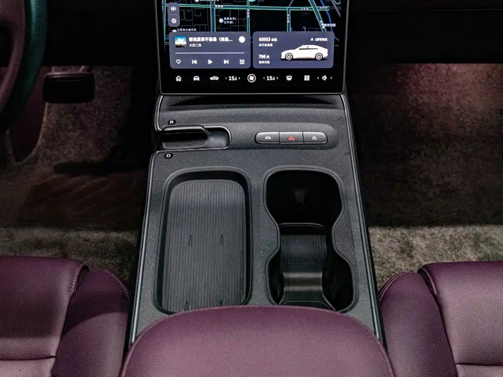 NIO ET5 — миниатюра 16