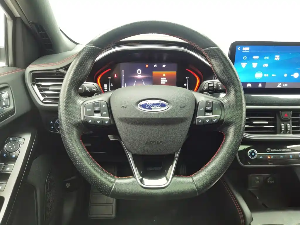 Ford Focus — миниатюра 11