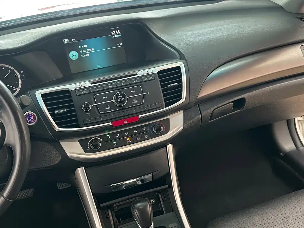 Honda Accord — миниатюра 15