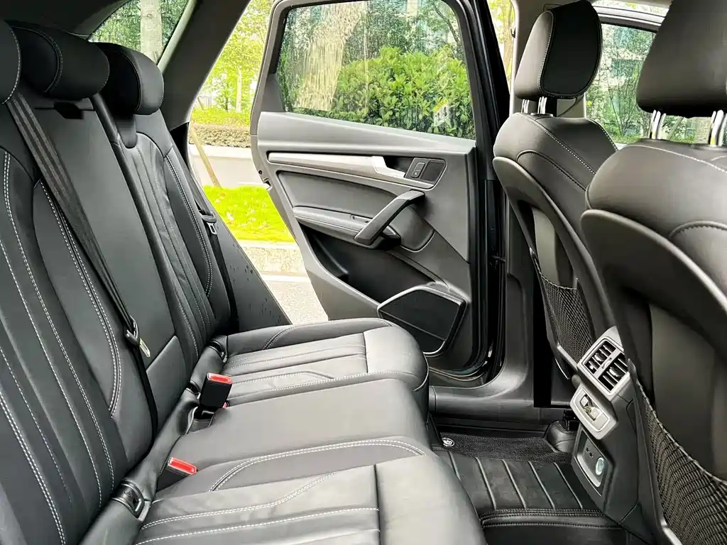 Audi Q5L — миниатюра 9