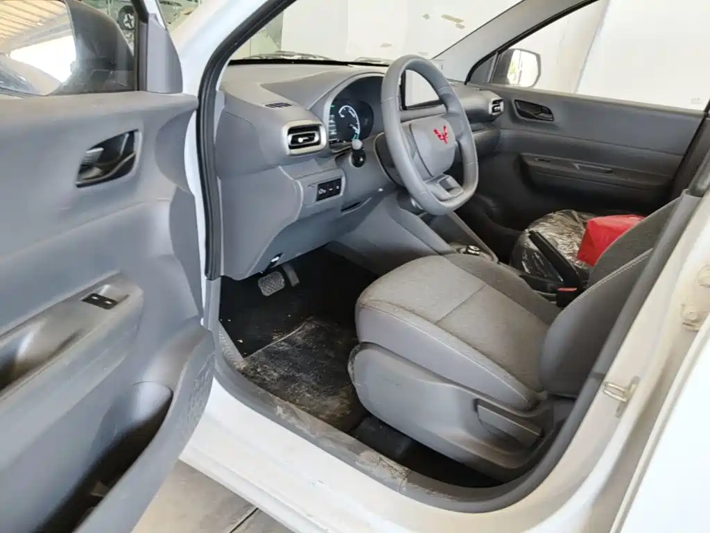 Wuling Hongguang EV — миниатюра 16