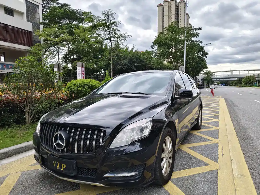 Mercedes-Benz R-Class