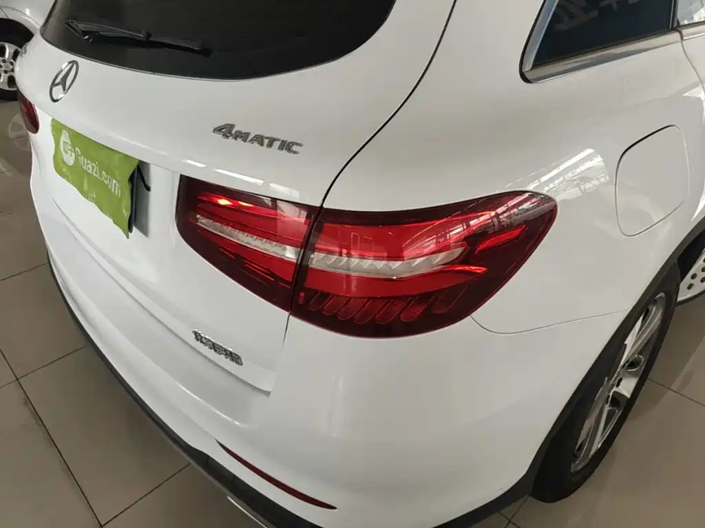 Mercedes-Benz GLC — миниатюра 8