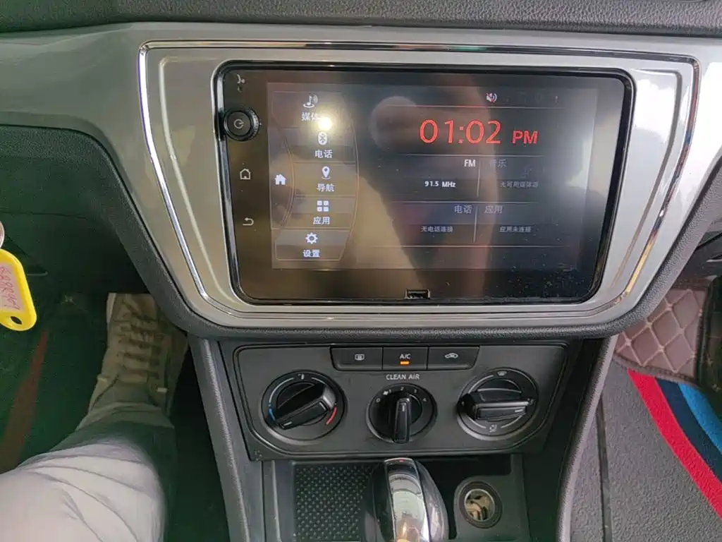 Volkswagen Lavida — миниатюра 13
