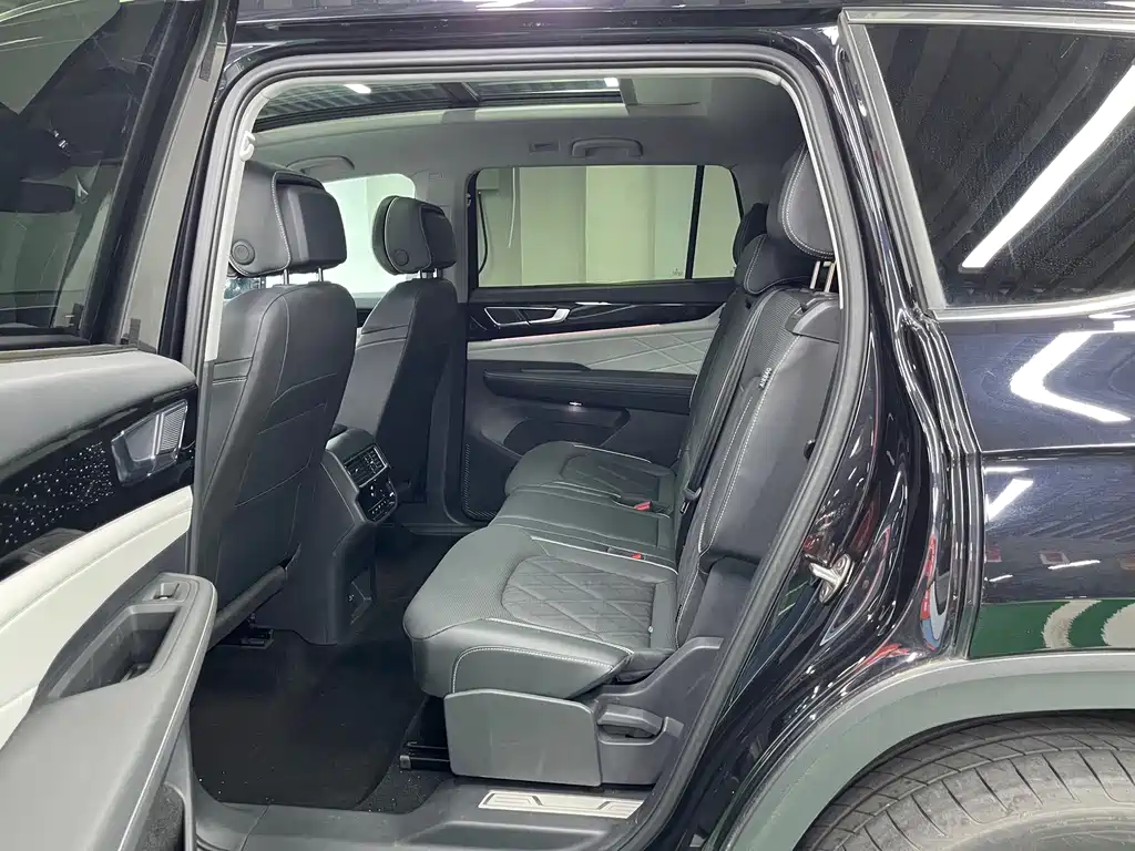 Volkswagen Teramont — миниатюра 9