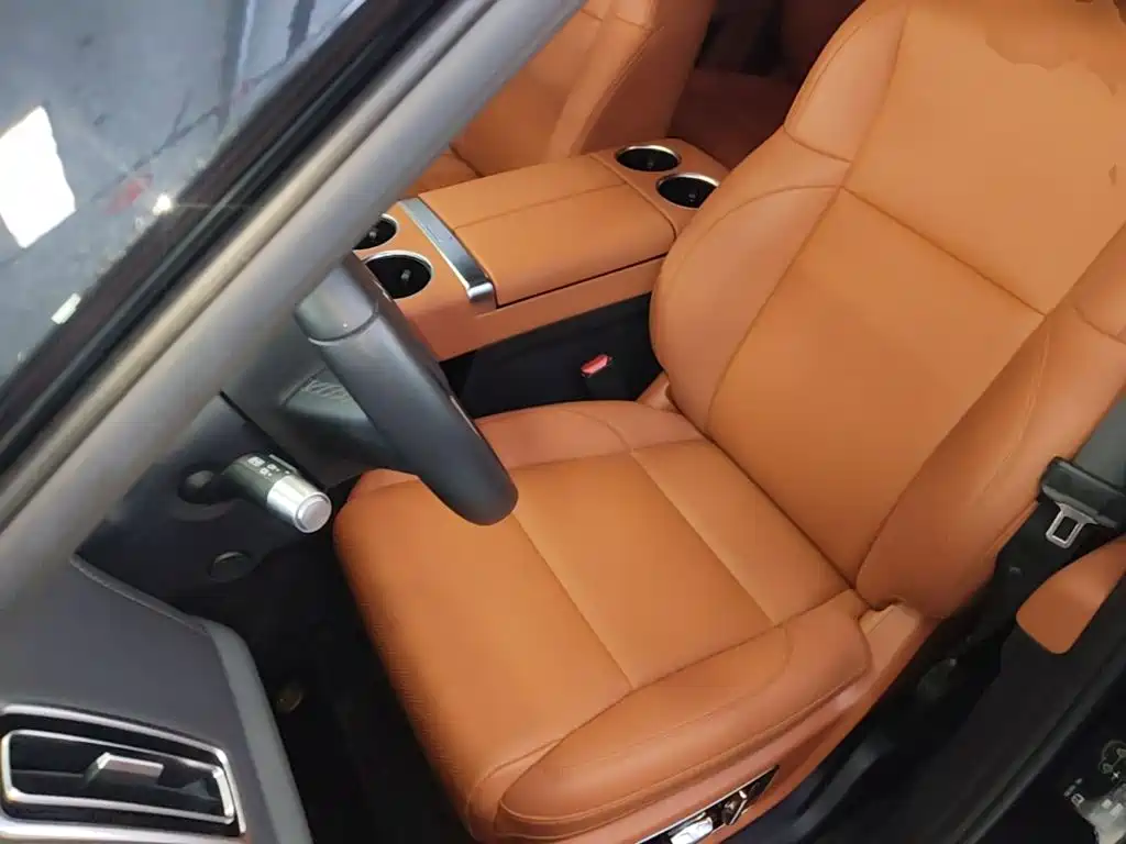 Li Auto Li L8 — миниатюра 15