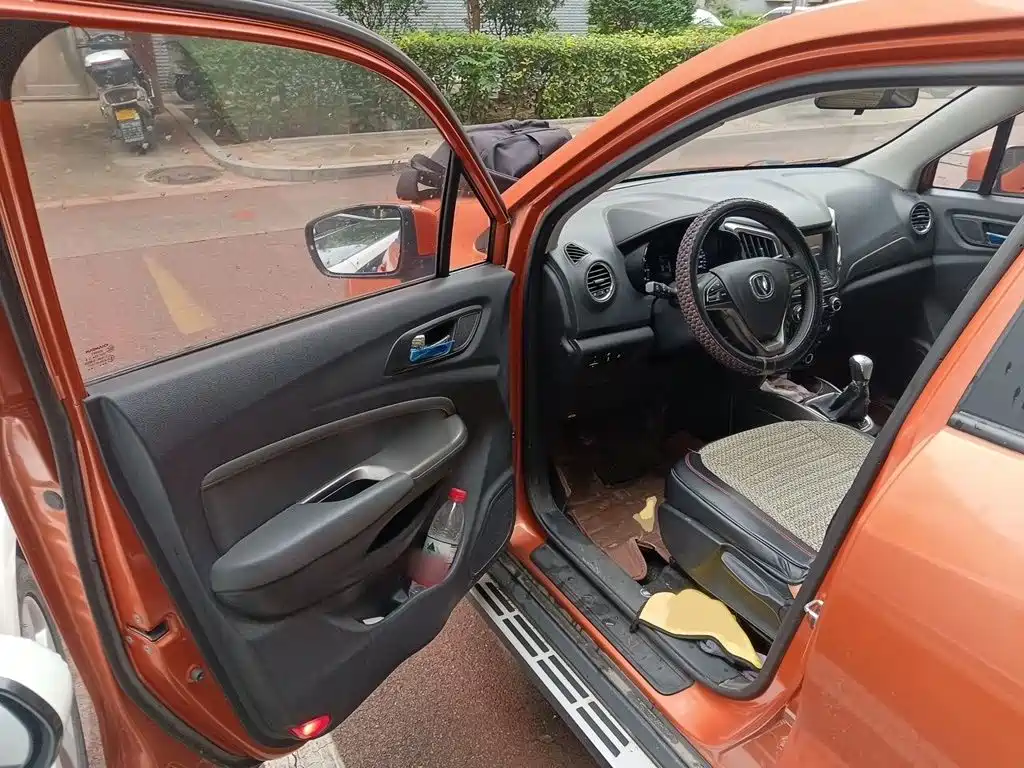 Changan CS15 — миниатюра 14