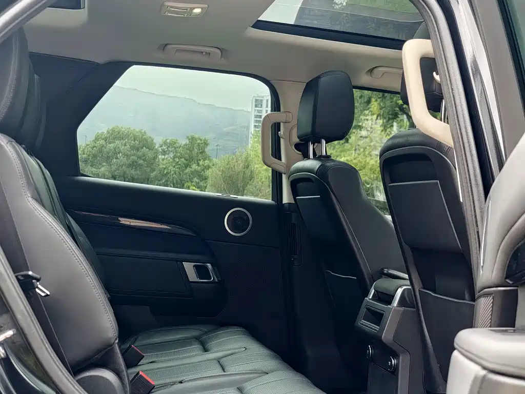 Land Rover Discovery — миниатюра 16