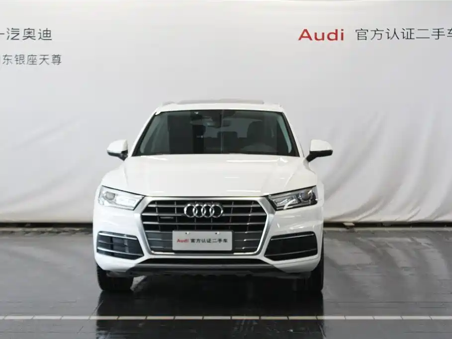Audi Q5L 2018 40 TFSI VI