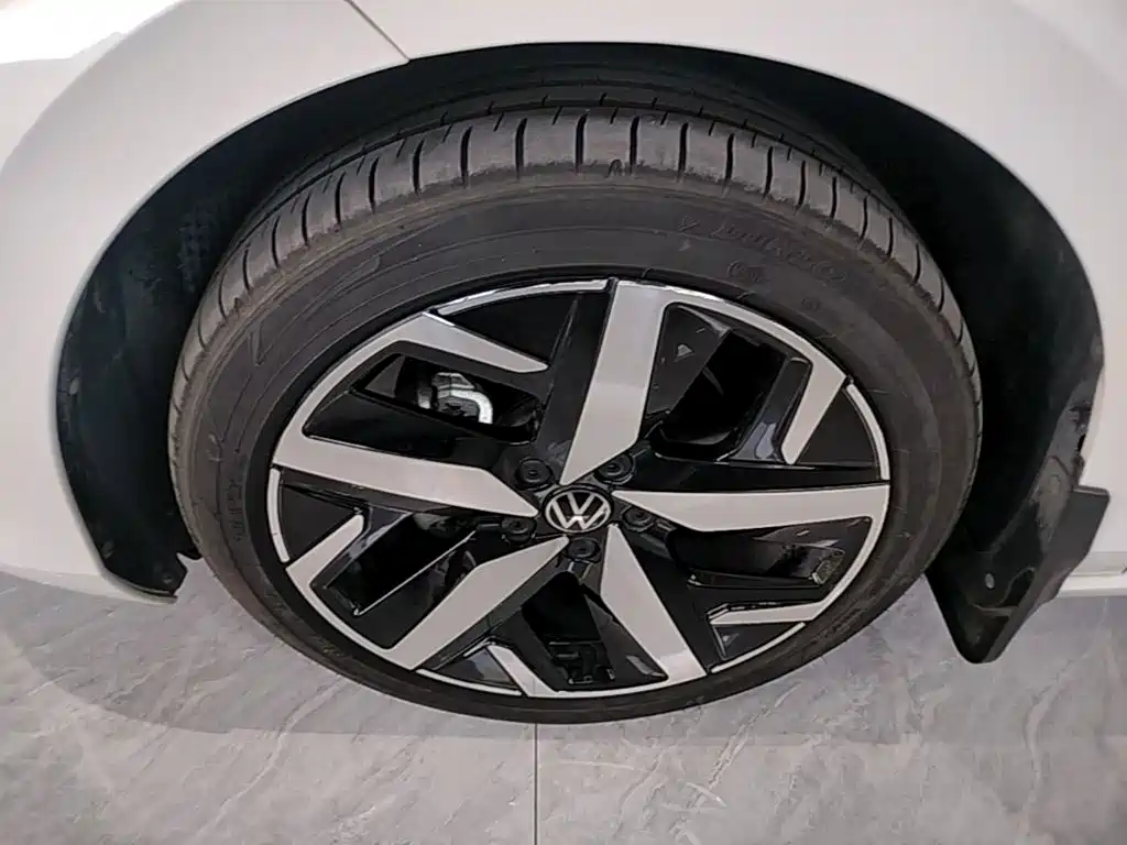 Volkswagen Lamando — миниатюра 23