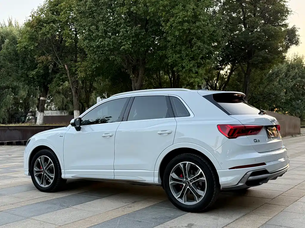 Audi Q3 — миниатюра 7
