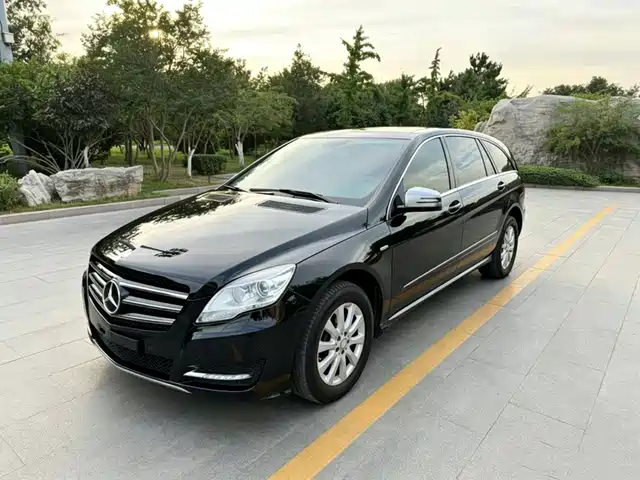 Mercedes-Benz R-Class