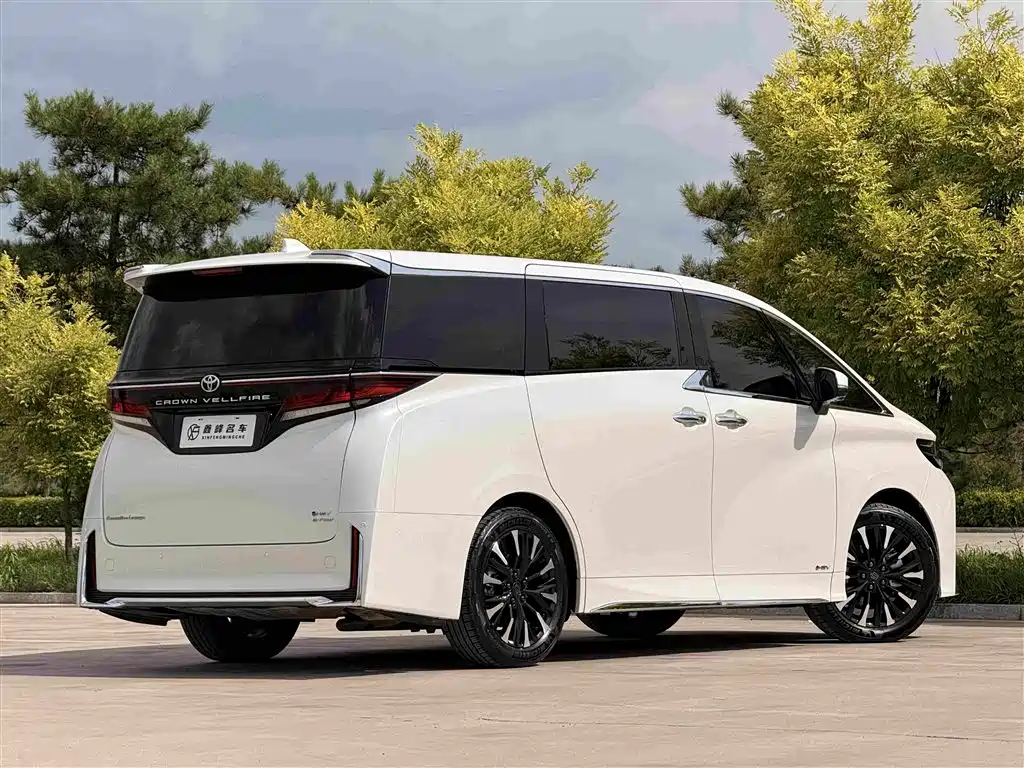 Toyota Vellfire — фотографии объявления, Фото 34