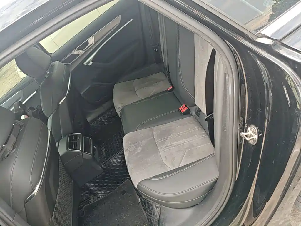 Audi A6L — миниатюра 17