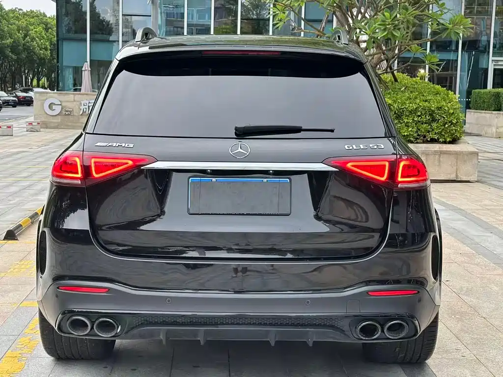 Mercedes-Benz GLE AMG — миниатюра 13