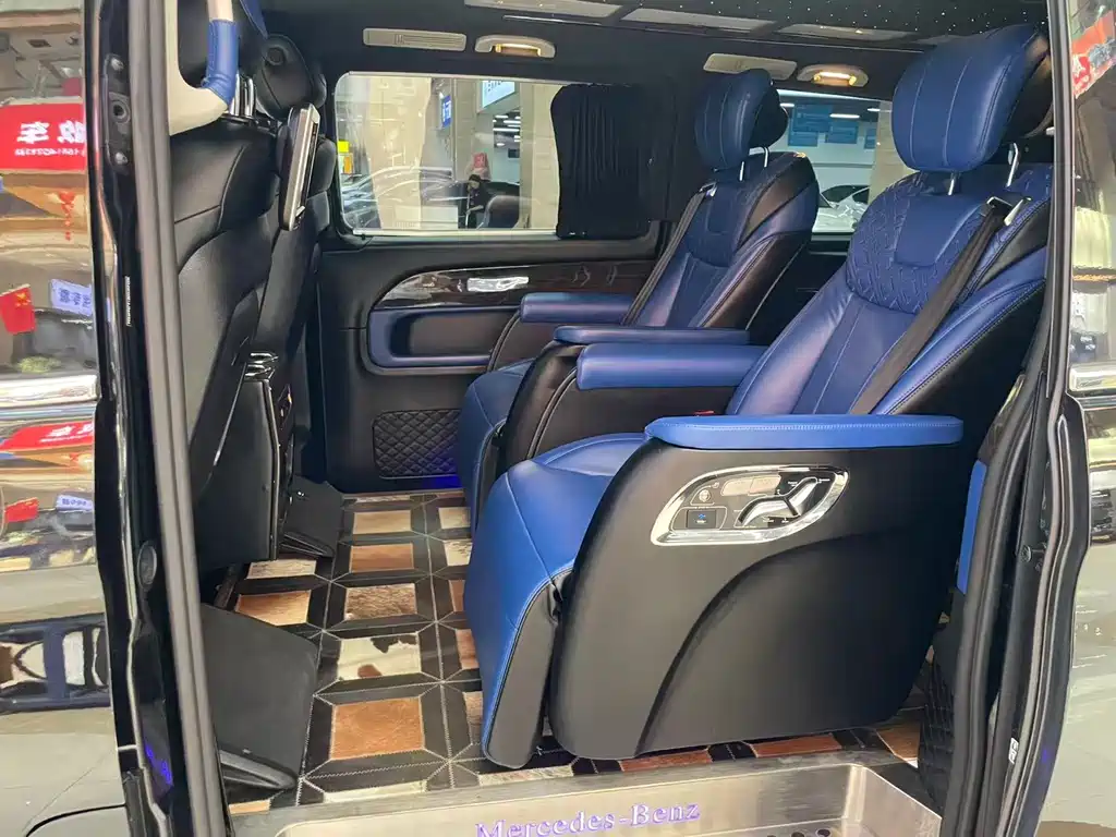 Mercedes-Benz V-Class V 2018 V 260 Luxury V