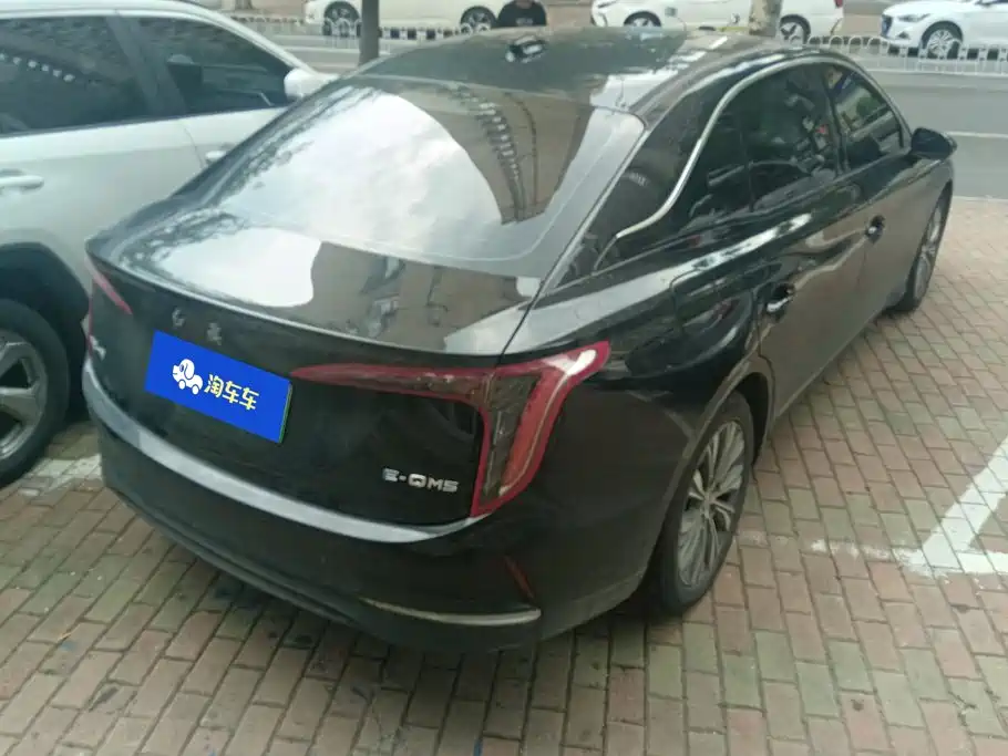 Hongqi Hongqi E-QM5 — миниатюра 3