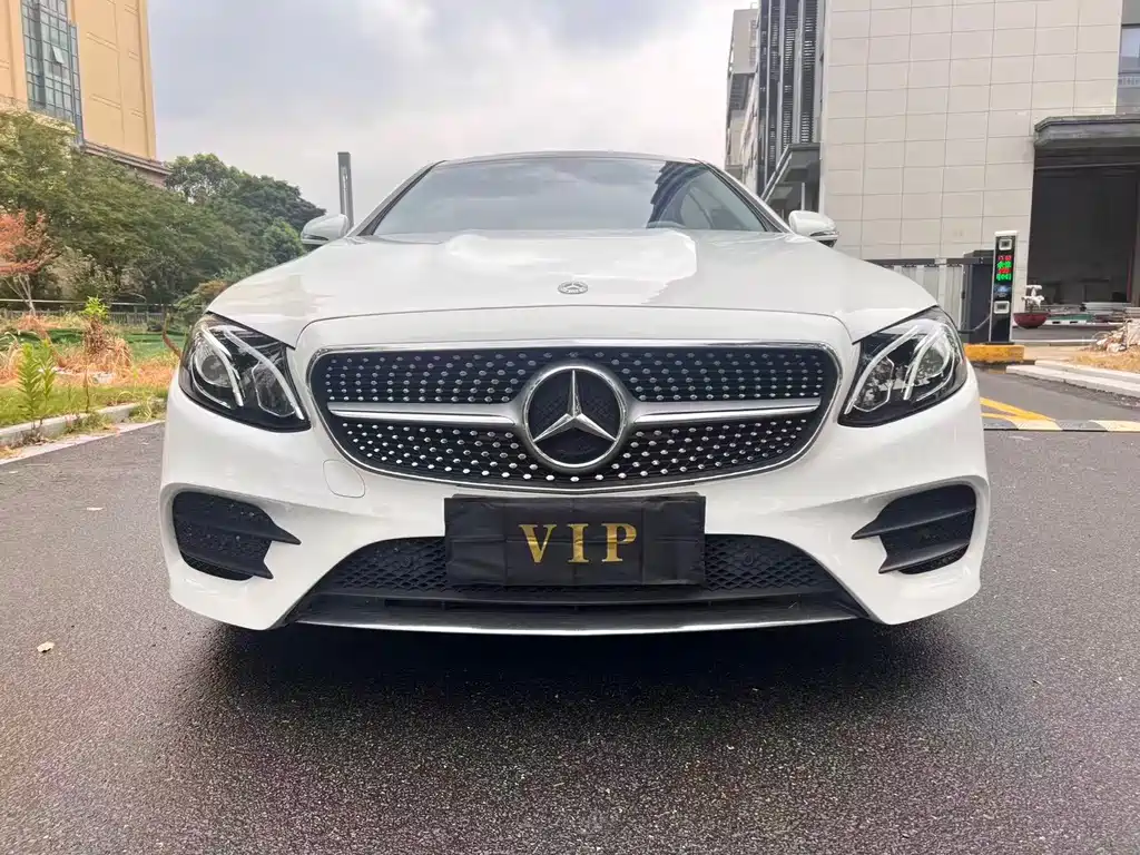 Mercedes-Benz E-Class (Import) — миниатюра 2