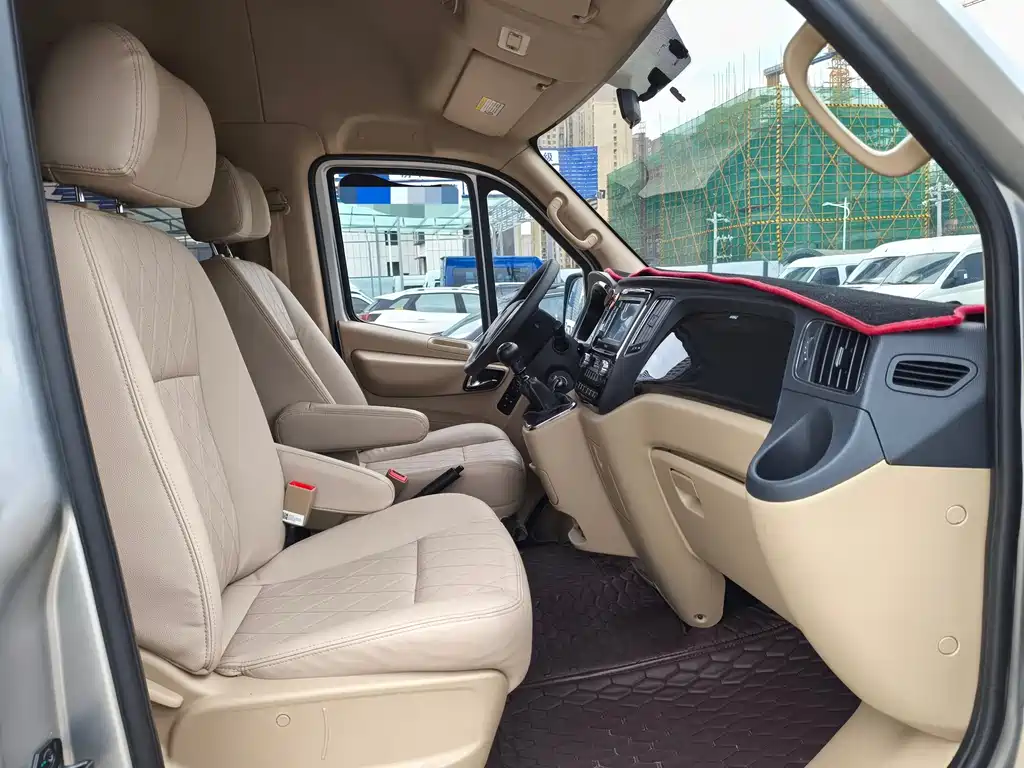 Foton Tuyano — миниатюра 6