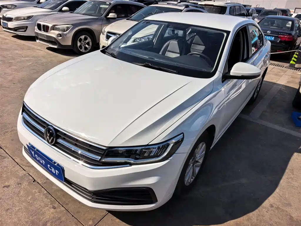 Volkswagen Bora 2021