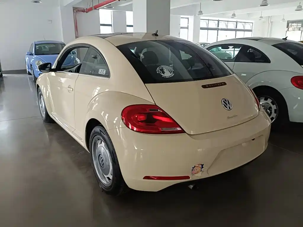 Volkswagen Beetle — миниатюра 5
