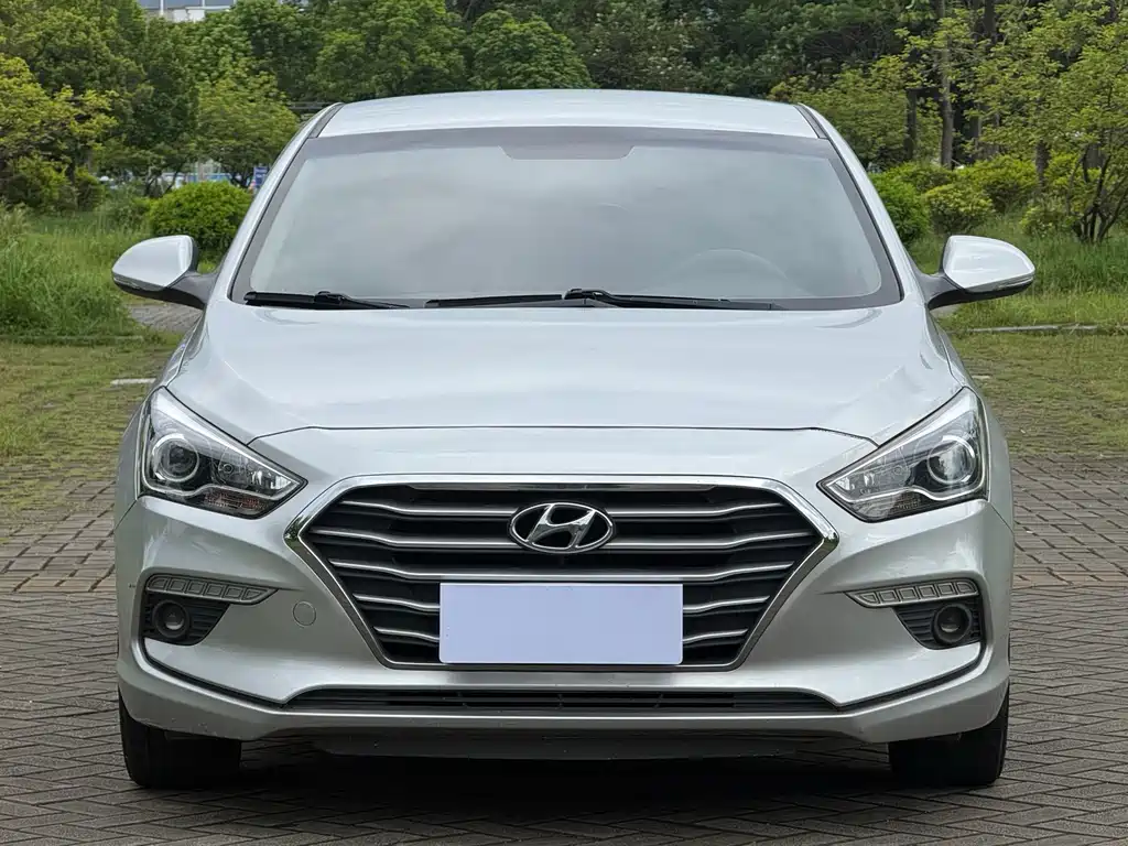 Hyundai Mistra — миниатюра 2