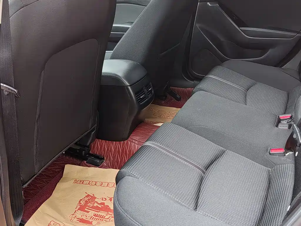 Mazda Mazda3 3 2019 1.5L AT Luxury VI
