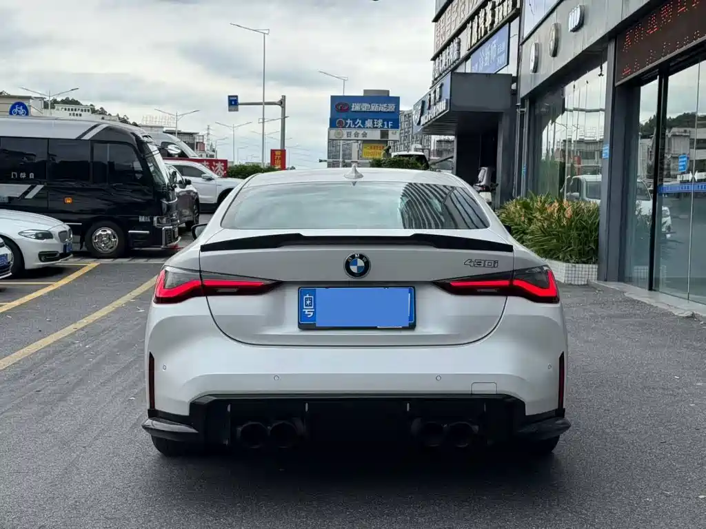 BMW 4 Series — миниатюра 8