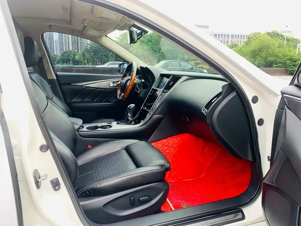 Infiniti Q50L — миниатюра 10