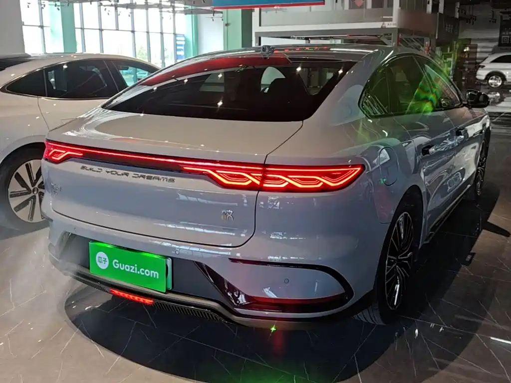 BYD Han 2025 EV 701KM Smart Drive