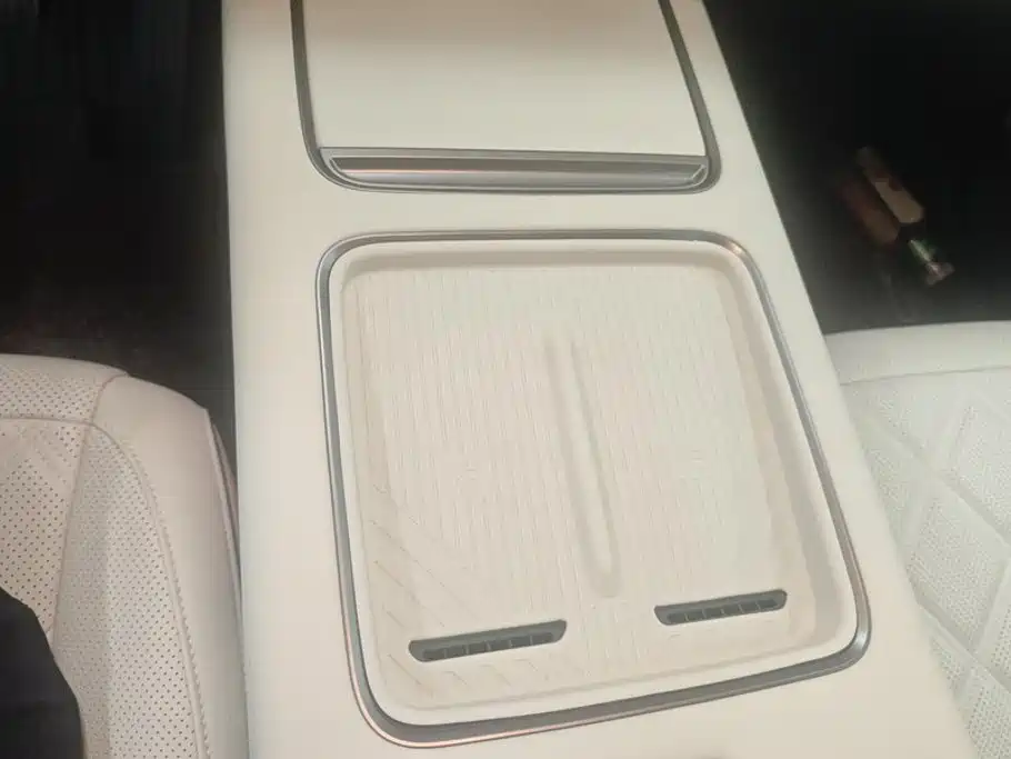 Li Auto Li L9 — миниатюра 16