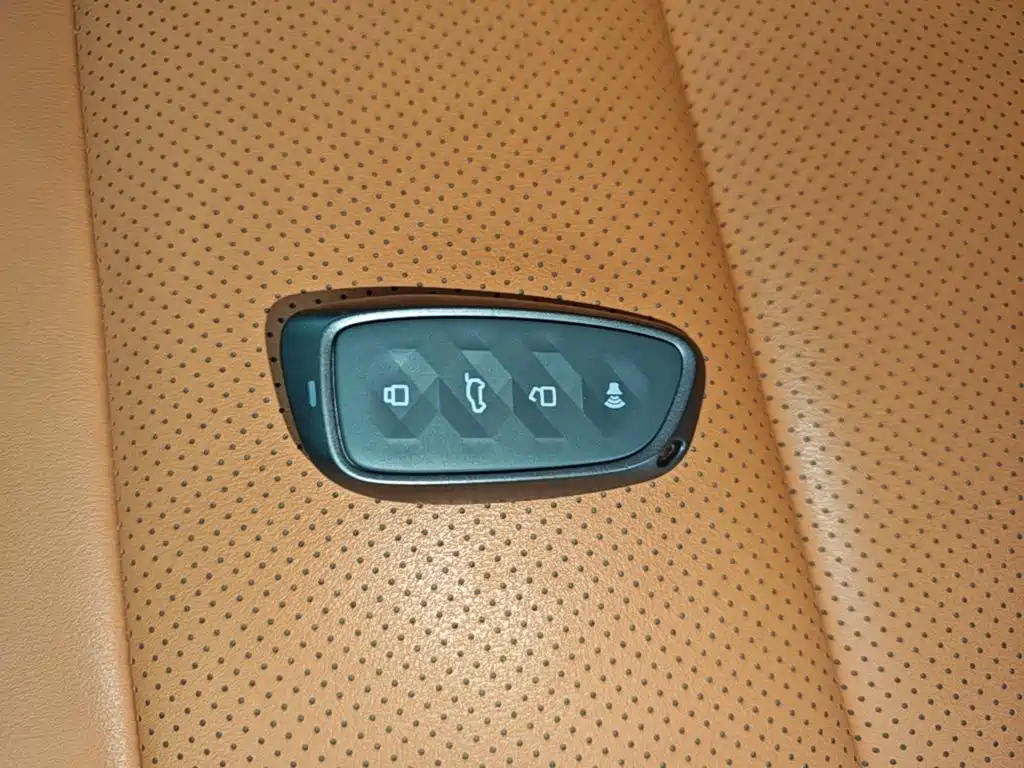 Haval Menglong New Energy — миниатюра 9