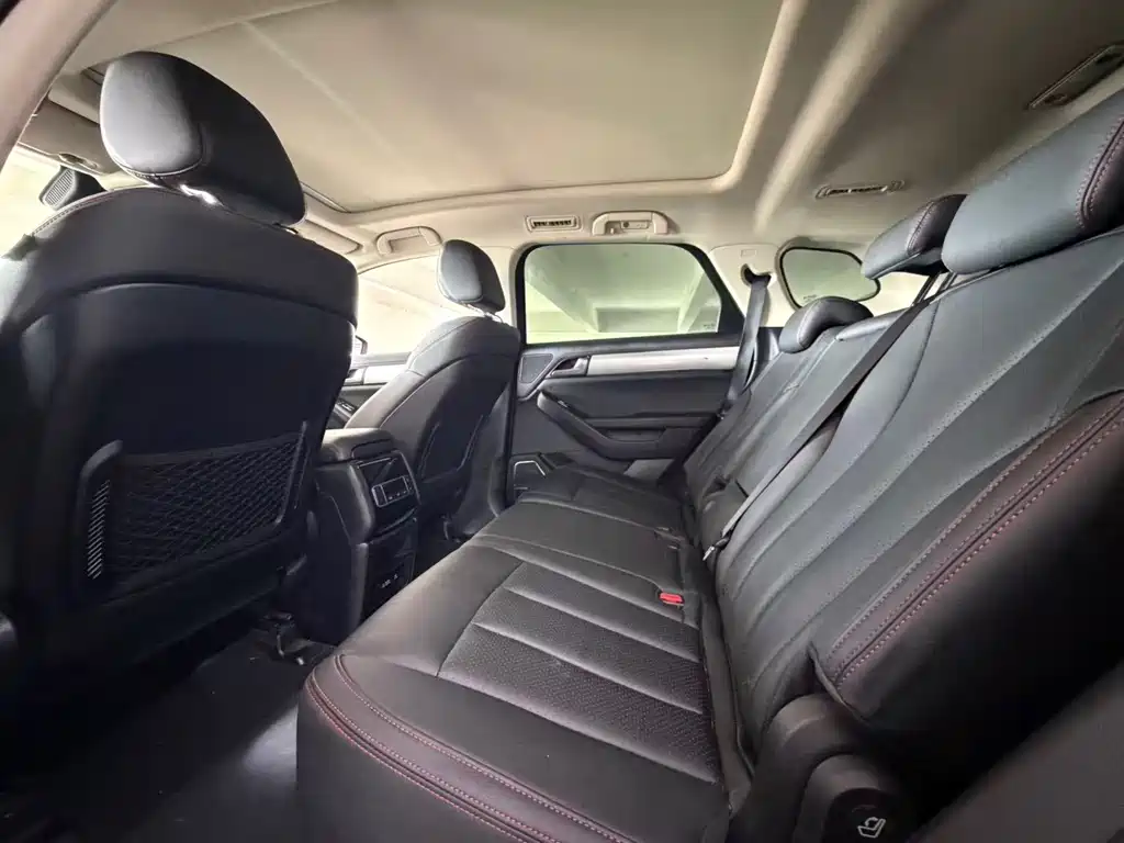 BYD Tang New Energy — миниатюра 8
