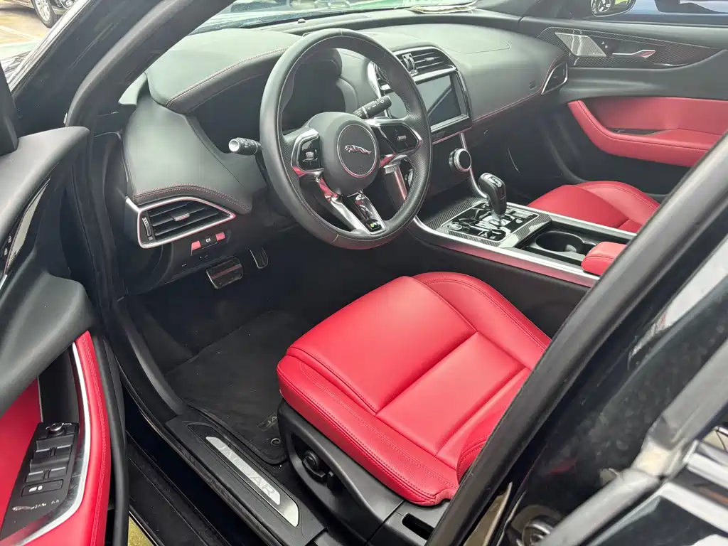 Jaguar XEL — миниатюра 6