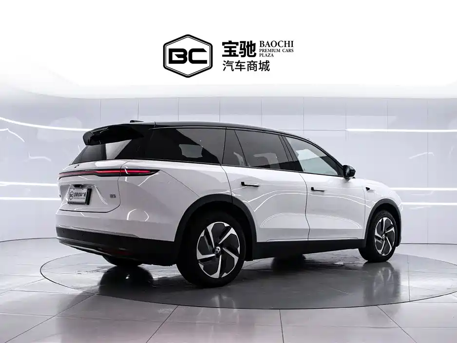 NIO ES8 2024 75kWh