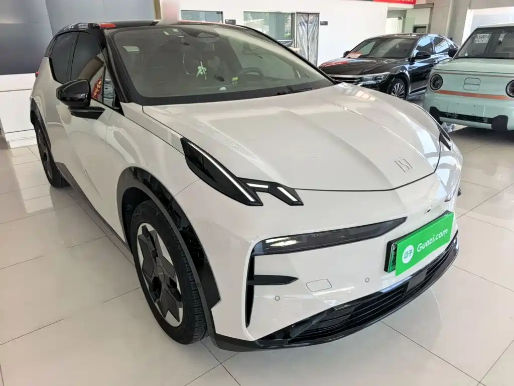 Zeekr X — миниатюра 4