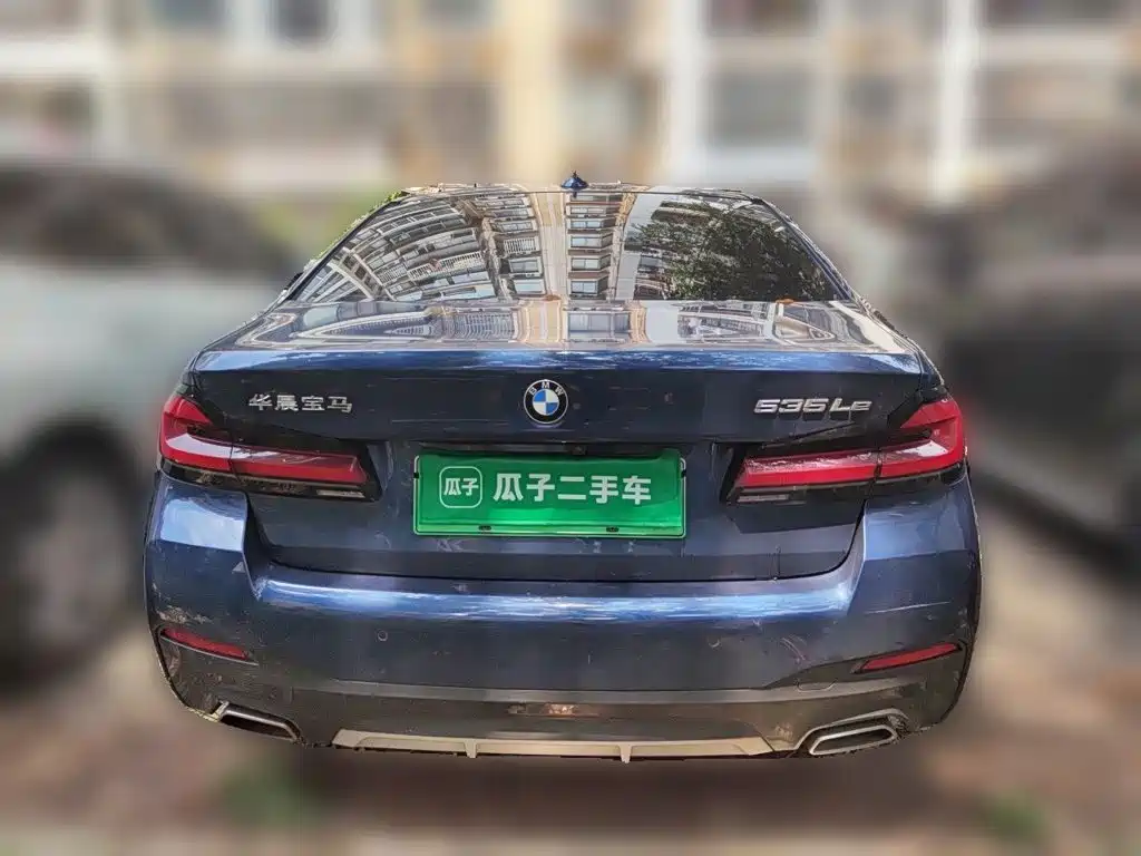 BMW 5 Series New Energy — миниатюра 3
