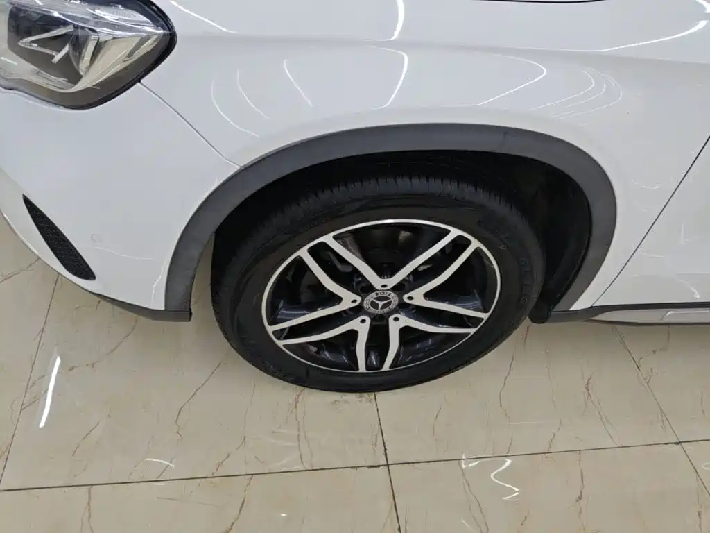 Mercedes-Benz GLA — миниатюра 23