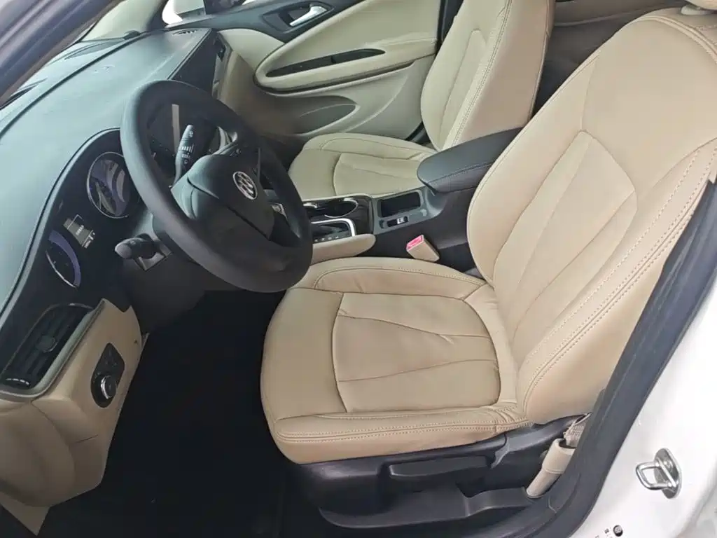 Buick Verano — миниатюра 15
