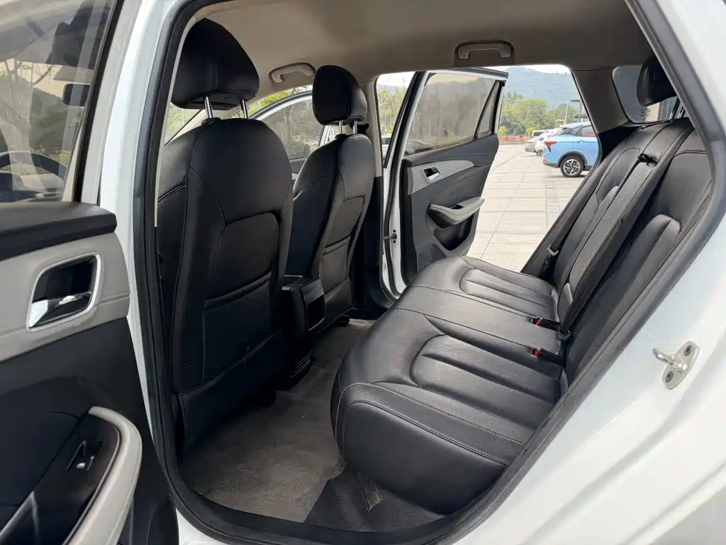 Roewe Ei5 — миниатюра 12