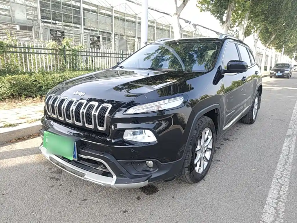 Jeep Cherokee
