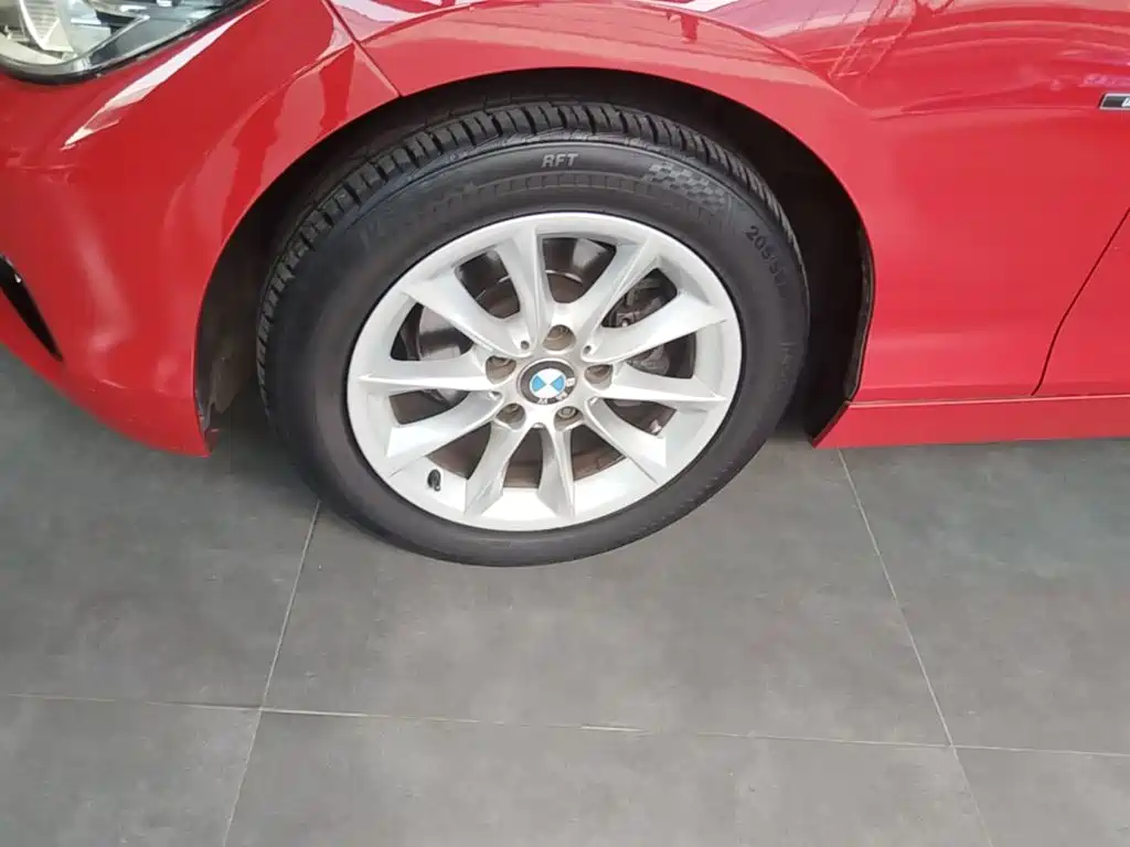 BMW 1 Series (Import) — миниатюра 23