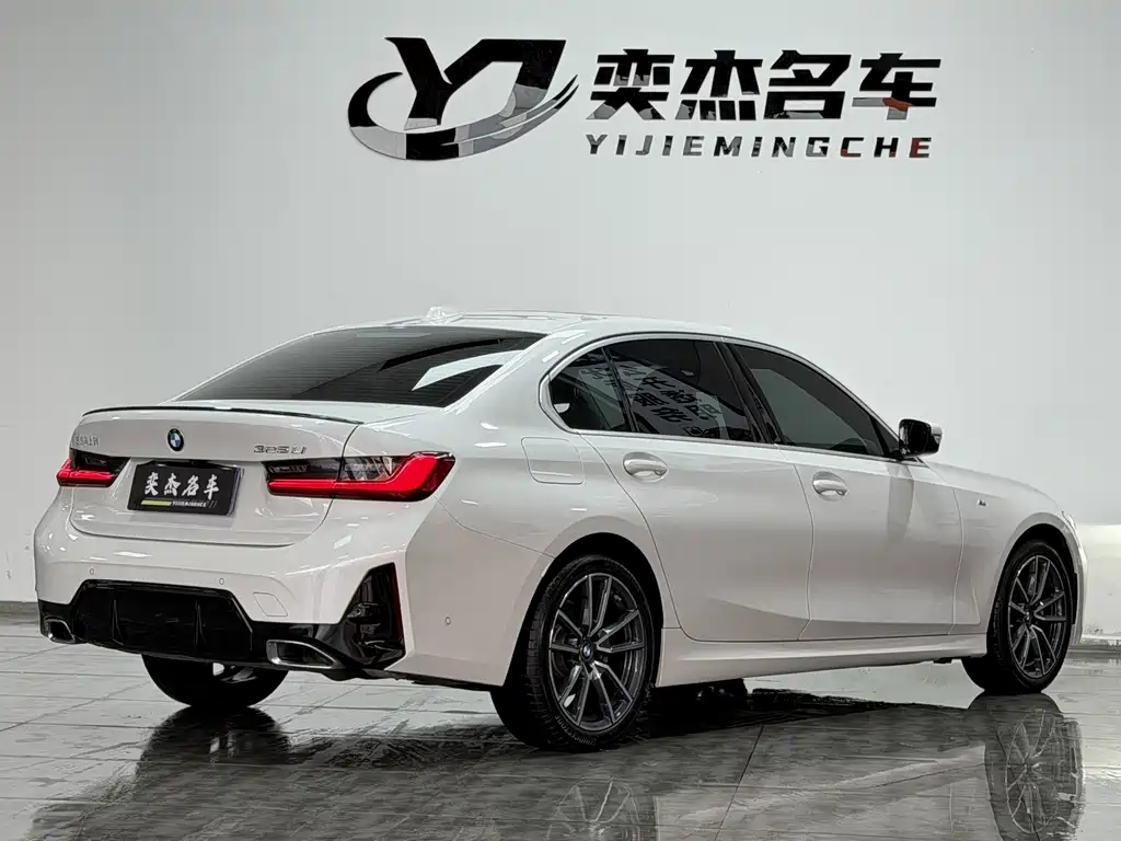 BMW 3 Series — миниатюра 7