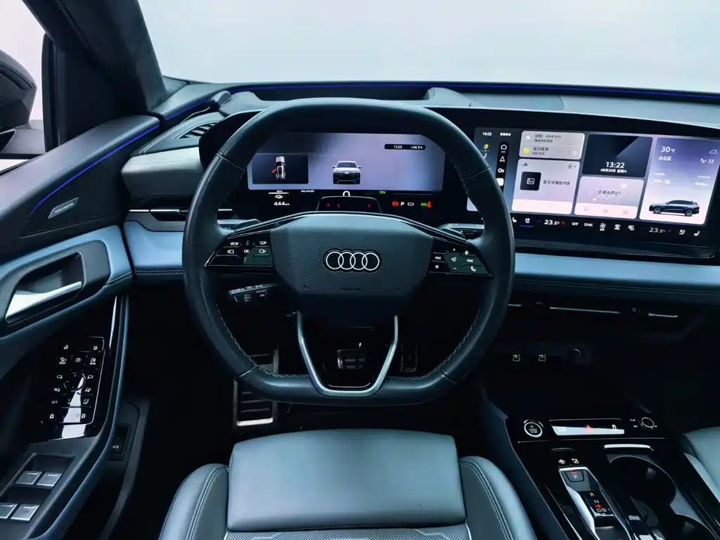 Audi Q6L e-tron — миниатюра 13