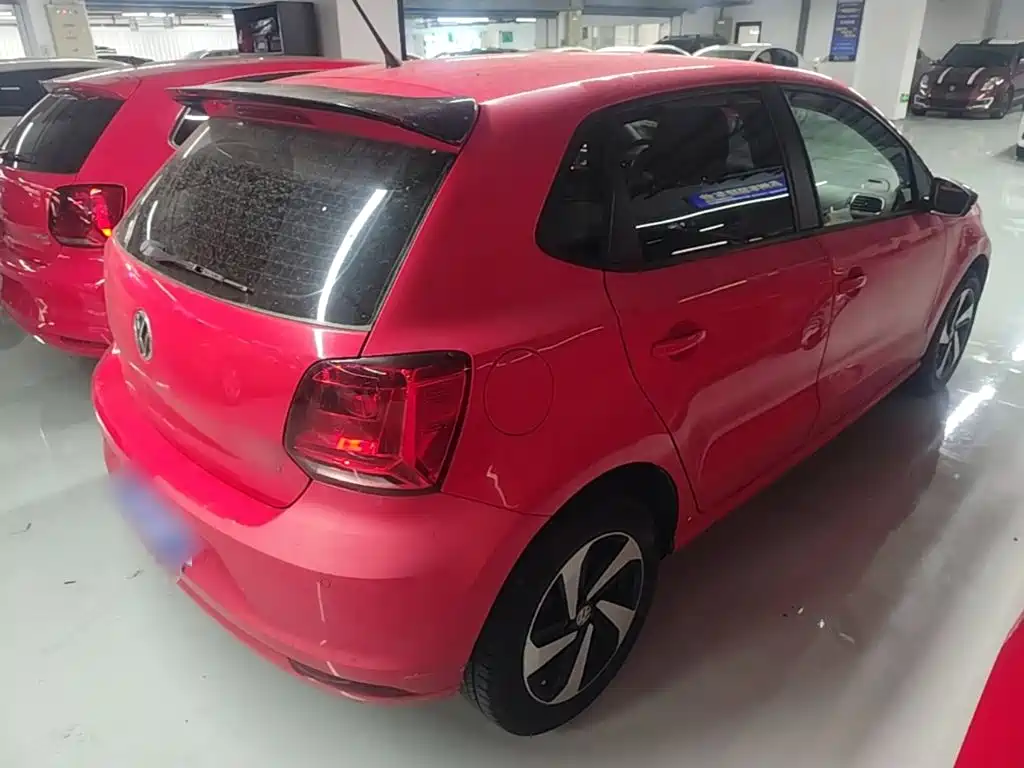 Volkswagen Polo — миниатюра 7