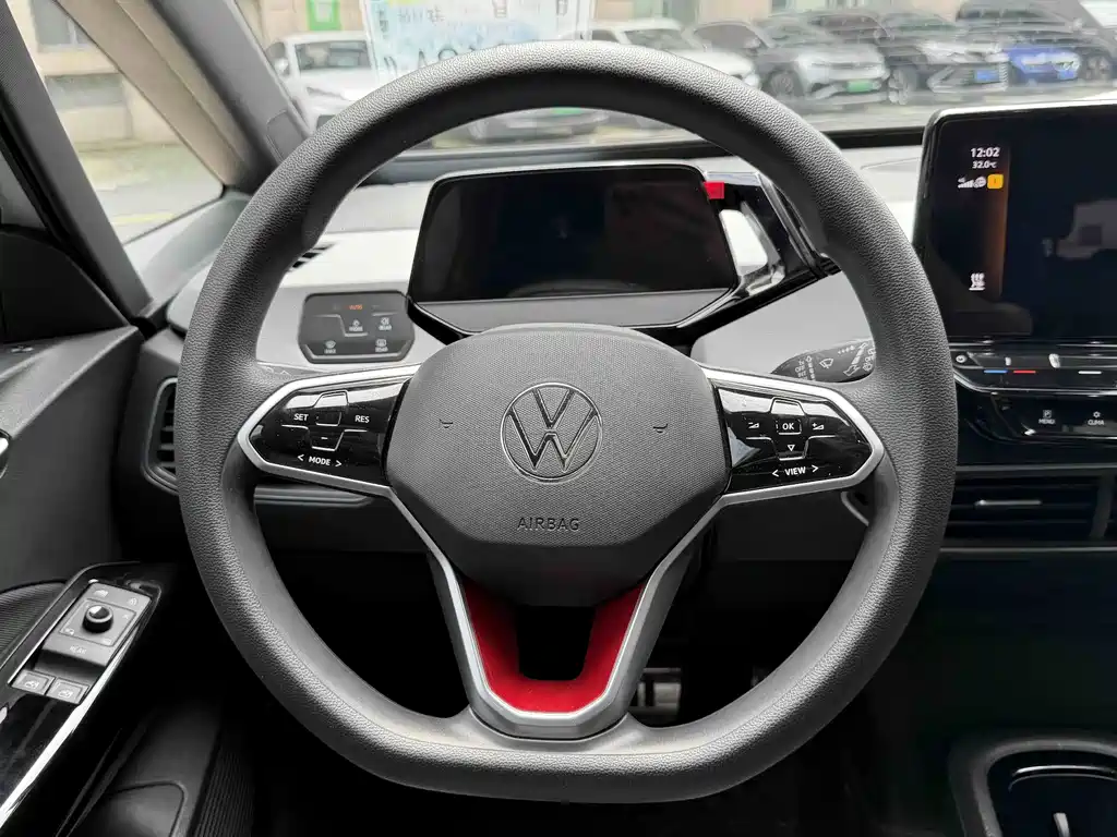 Volkswagen ID.3 — миниатюра 5