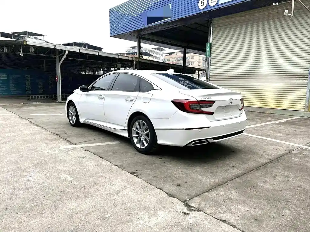 Honda Accord 2022 260TURBO Luxury